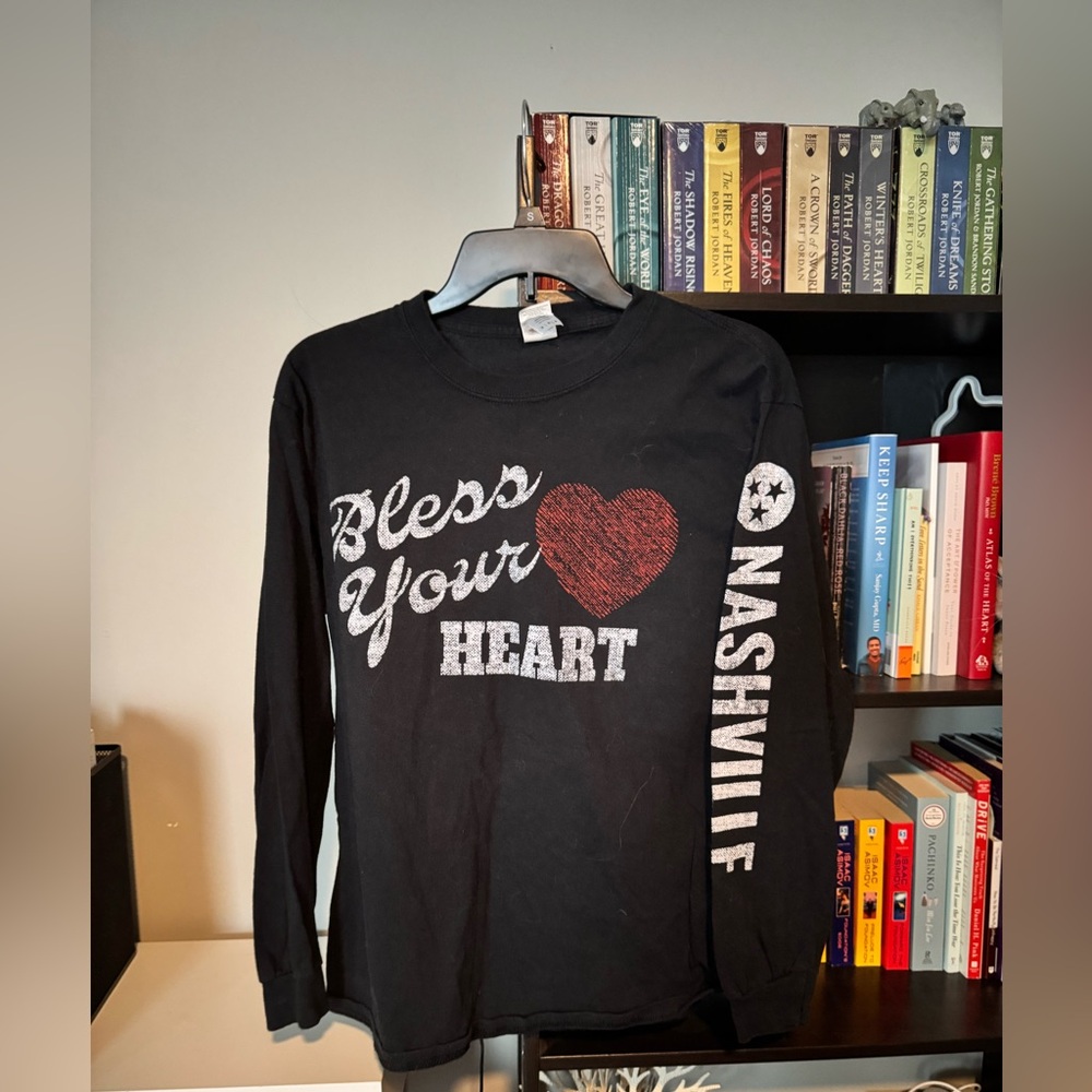 Black, 100% cotton long sleeve shirt